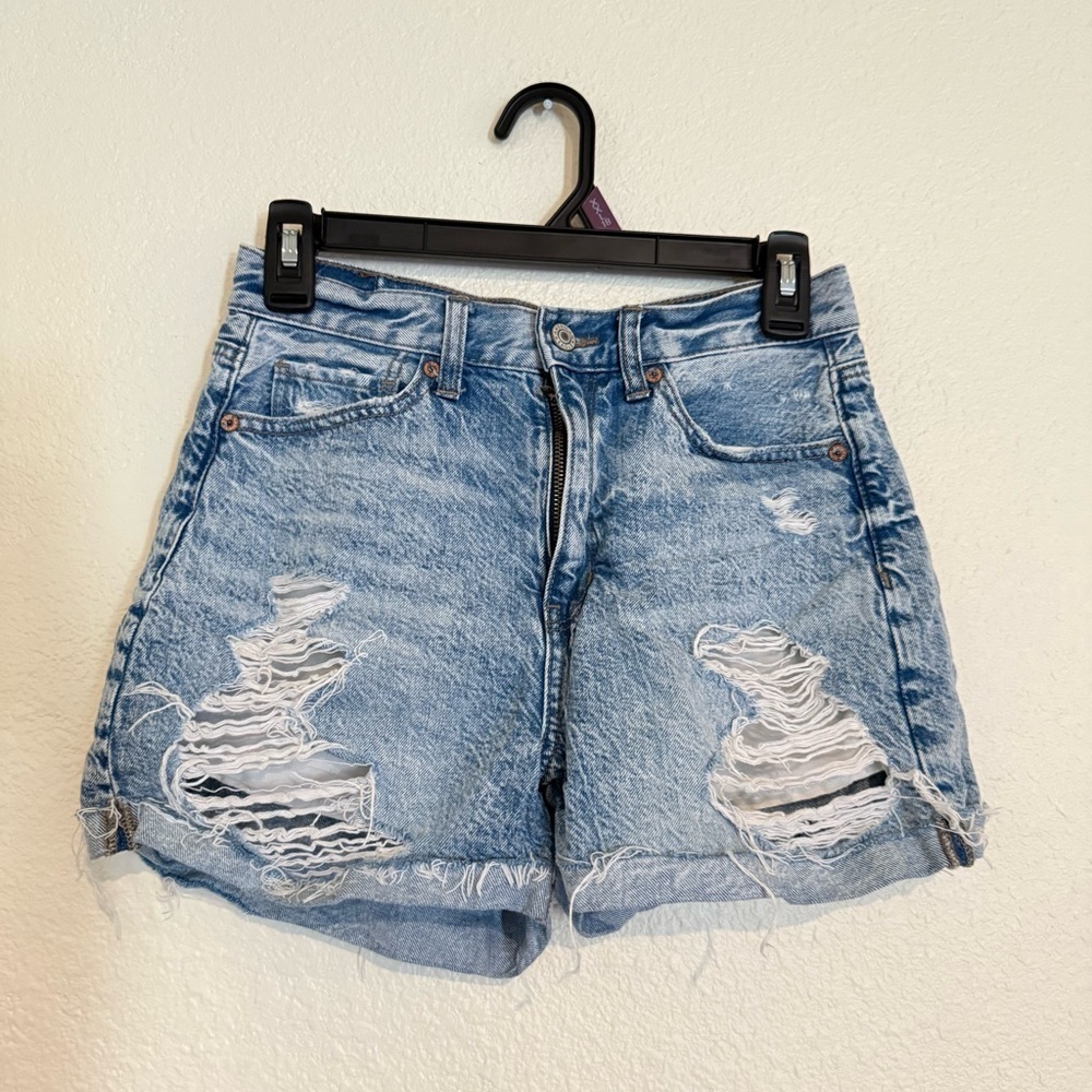 American eagle mom shorts